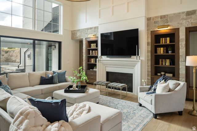 11669 N HIGHLAND DR, Highland, UT 84003