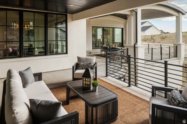 11669 N HIGHLAND DR, Highland, UT 84003
