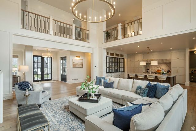 11669 N HIGHLAND DR, Highland, UT 84003