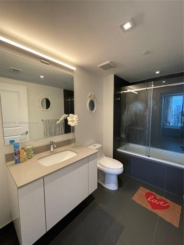 1600 NE 1st Avenue 2909, Miami, FL 33132