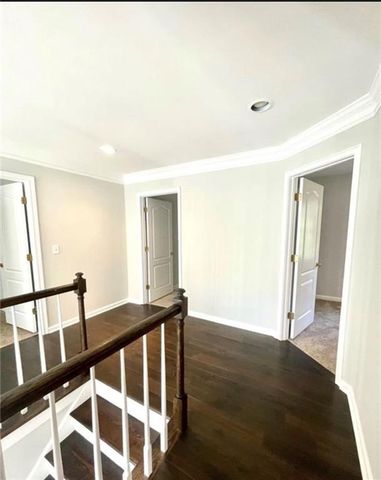 180 Shyrewood Drive, Lawrenceville, GA 30043