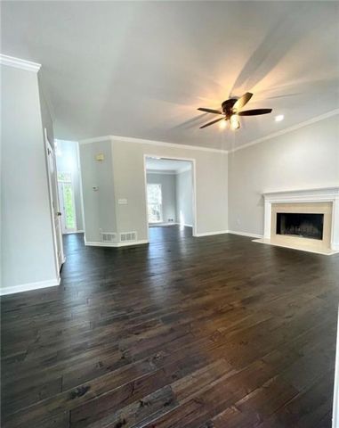 180 Shyrewood Drive, Lawrenceville, GA 30043