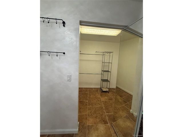 985 Depew St, Lakewood, CO 80214