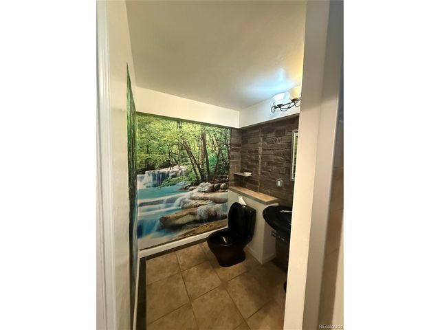 985 Depew St, Lakewood, CO 80214