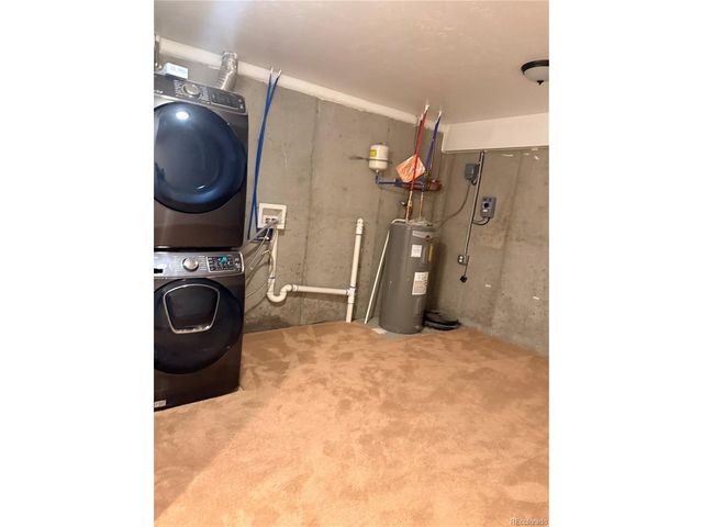 985 Depew St, Lakewood, CO 80214