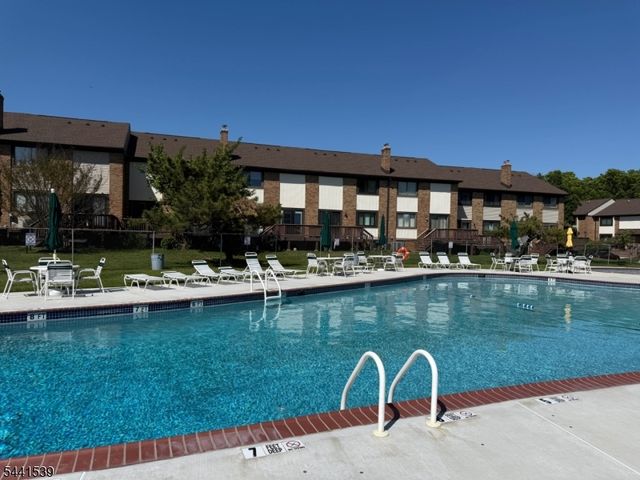 74 Farm Rd E, Hillsborough Twp., NJ 08844