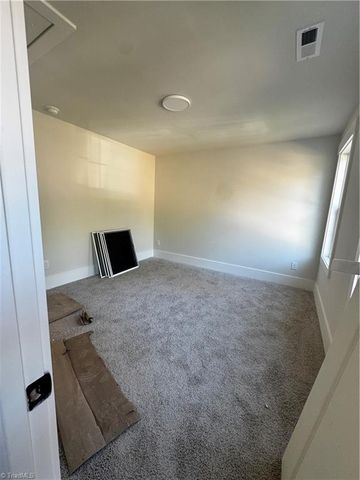 609 Isabel Drive, Lexington, NC 27292