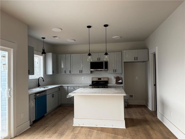 609 Isabel Drive, Lexington, NC 27292