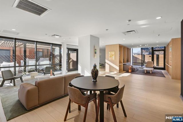 155 Bay Street 808, Jersey City, NJ 07302