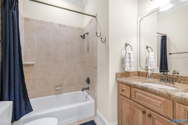 25 Chalkstone Street NW, Huntsville, AL 35806