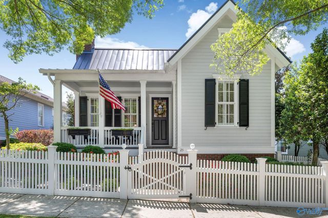 25 Chalkstone Street NW, Huntsville, AL 35806
