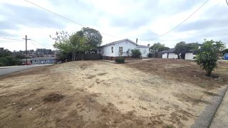 233 Hill Dr, Vista, CA 92083