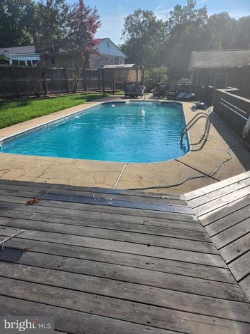 9230 MIMOSA DR, La Plata, MD 20646