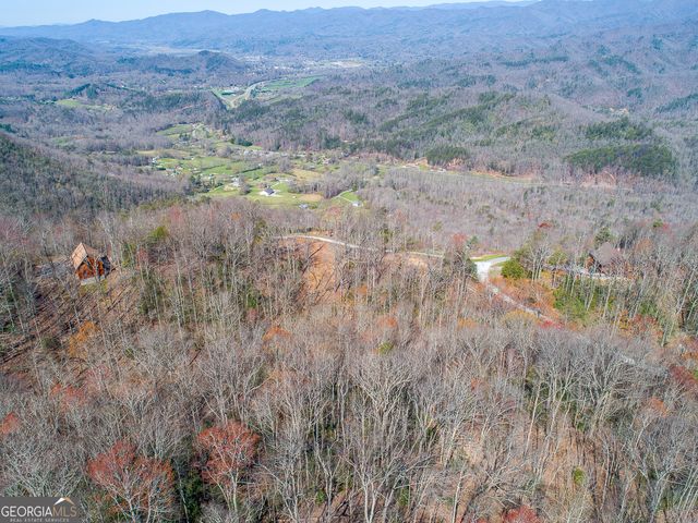 24 Cahill Drive, Andrews, NC 28901