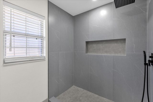 12 HORSEMAN COVE, Longwood, FL 32750