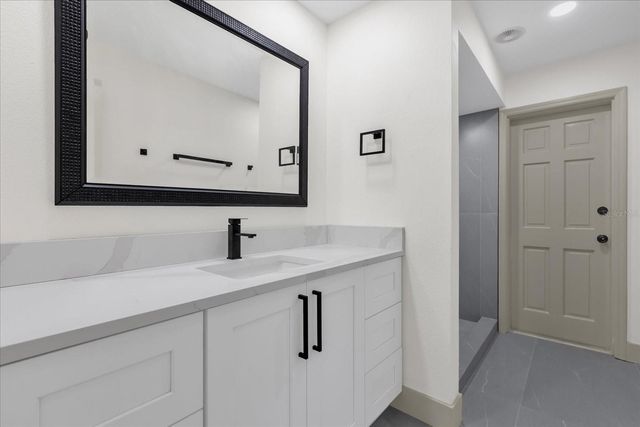 12 HORSEMAN COVE, Longwood, FL 32750