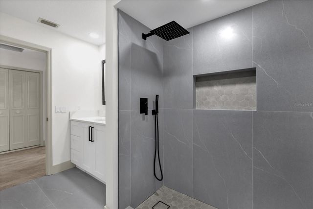 12 HORSEMAN COVE, Longwood, FL 32750