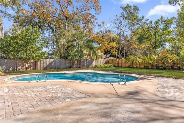12 HORSEMAN COVE, Longwood, FL 32750