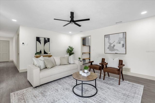 12 HORSEMAN COVE, Longwood, FL 32750