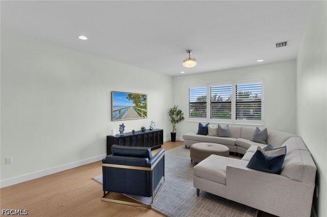 21108 Teak Tree TER, Estero, FL 33928