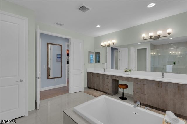 21108 Teak Tree TER, Estero, FL 33928