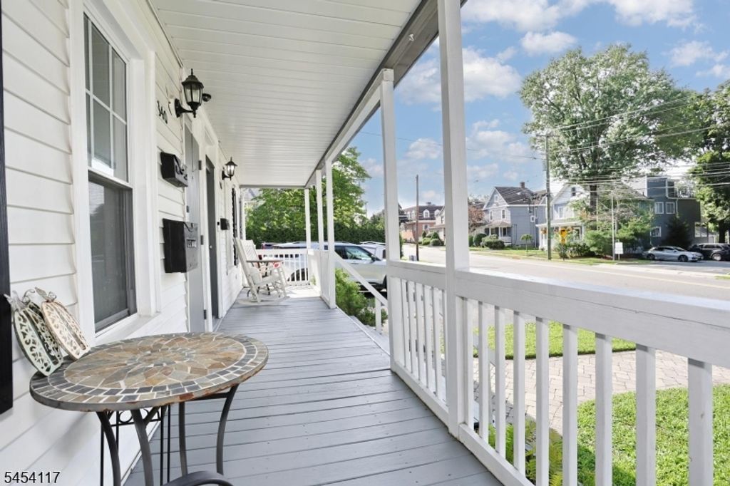 340 Godwin Ave, Midland Park Boro, NJ 07432 — photo 4