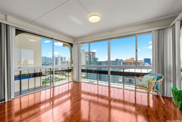 1022 Prospect Street 902B, Honolulu, HI 96822