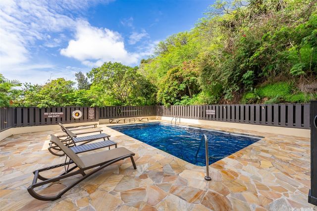 1022 Prospect Street 902B, Honolulu, HI 96822