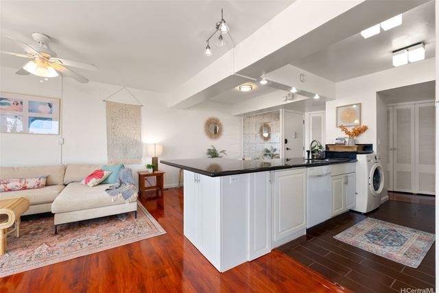 1022 Prospect Street 902B, Honolulu, HI 96822