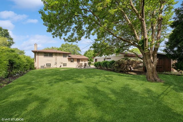 1007 N Gibbons Avenue, Arlington Heights, IL 60004