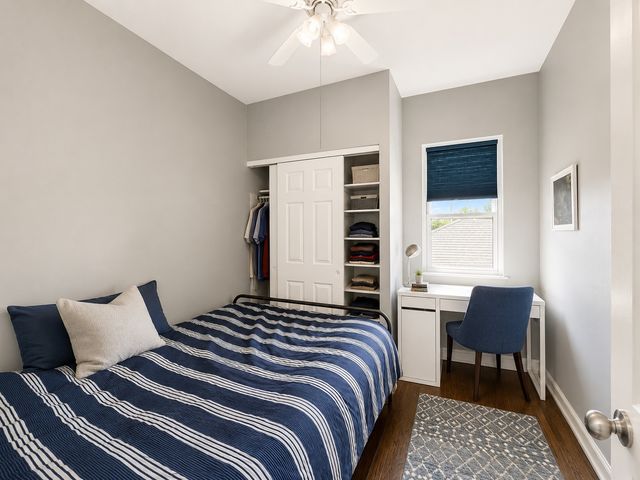 5837 N Washtenaw Avenue, Chicago, IL 60659