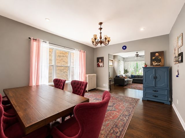 5837 N Washtenaw Avenue, Chicago, IL 60659
