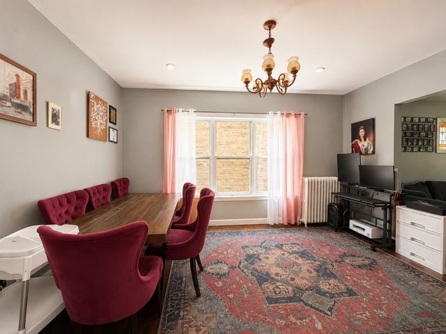 5837 N Washtenaw Avenue, Chicago, IL 60659