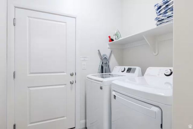 1162 N RIVIERA ALY, Washington, UT 84780