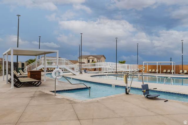 1162 N RIVIERA ALY, Washington, UT 84780