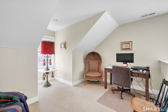 18 Ashwood Circle 18, Shelton, CT 06484