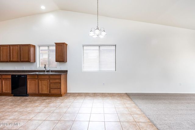 1033 W NINA Drive, Casa Grande, AZ 85122