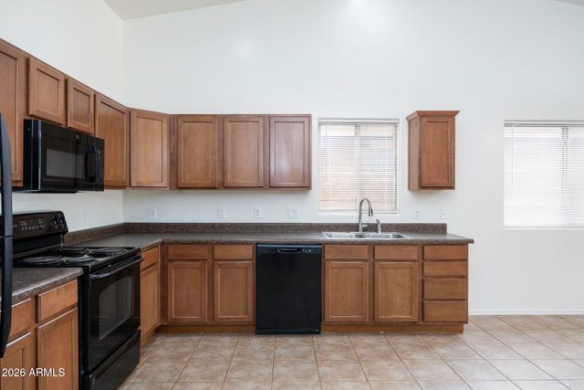 1033 W NINA Drive, Casa Grande, AZ 85122