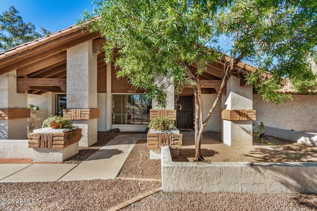 14018 N 48TH Place, Scottsdale, AZ 85254