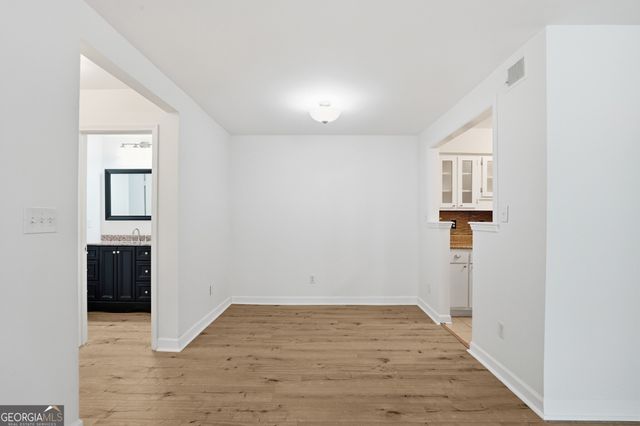 1512 Wingate Way, Atlanta, GA 30350