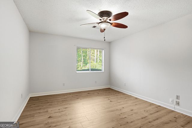 1512 Wingate Way, Atlanta, GA 30350