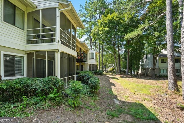 1512 Wingate Way, Atlanta, GA 30350