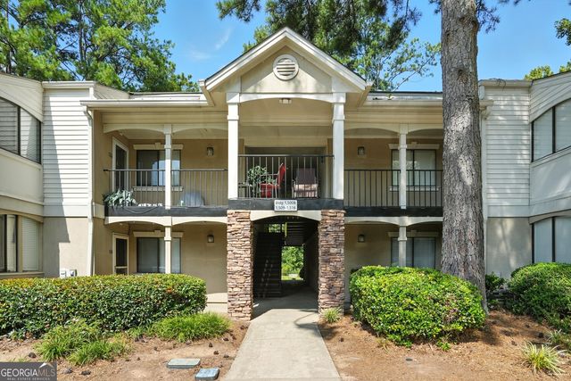 1512 Wingate Way, Atlanta, GA 30350