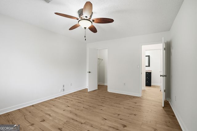 1512 Wingate Way, Atlanta, GA 30350
