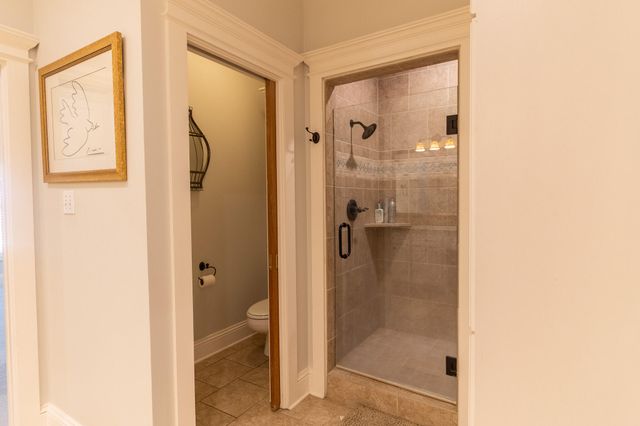 1301 Charlestown, Lake Charles, LA 70605