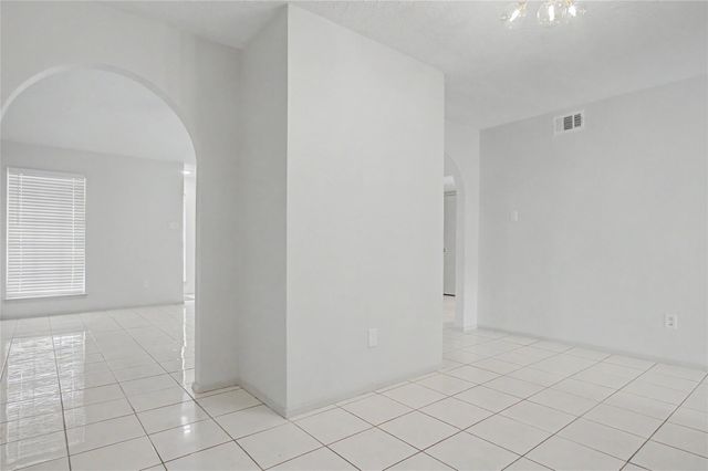 9423 Bollingbrook Drive, Houston, TX 77083