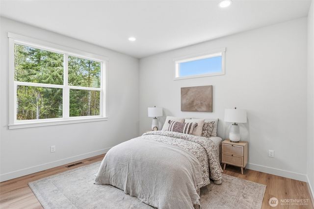 117 Red Hawk Drive, Castle Rock, WA 98611