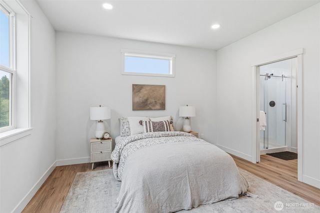 117 Red Hawk Drive, Castle Rock, WA 98611