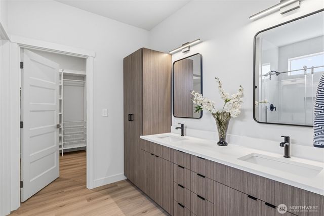 117 Red Hawk Drive, Castle Rock, WA 98611