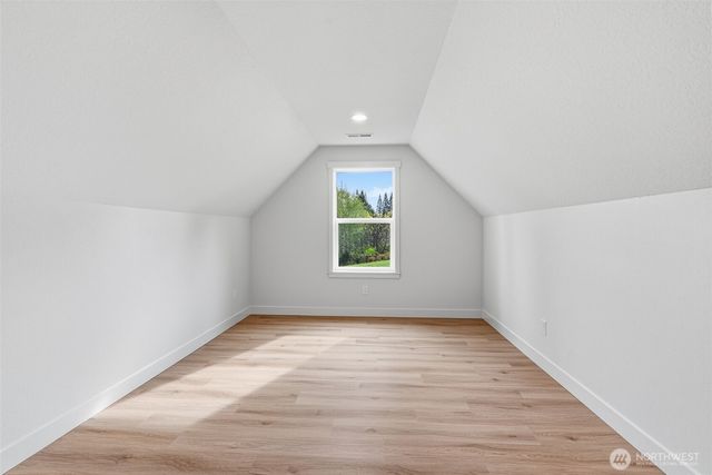 117 Red Hawk Drive, Castle Rock, WA 98611